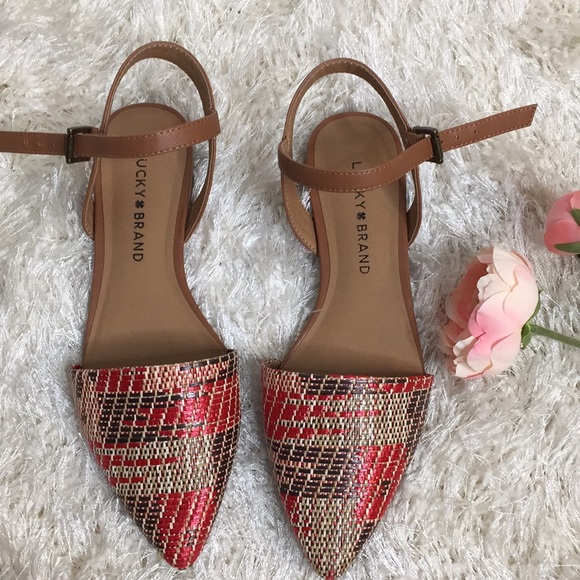 Lucky Brand Shoes - NWOT  Cute Lucky Brand woven flats